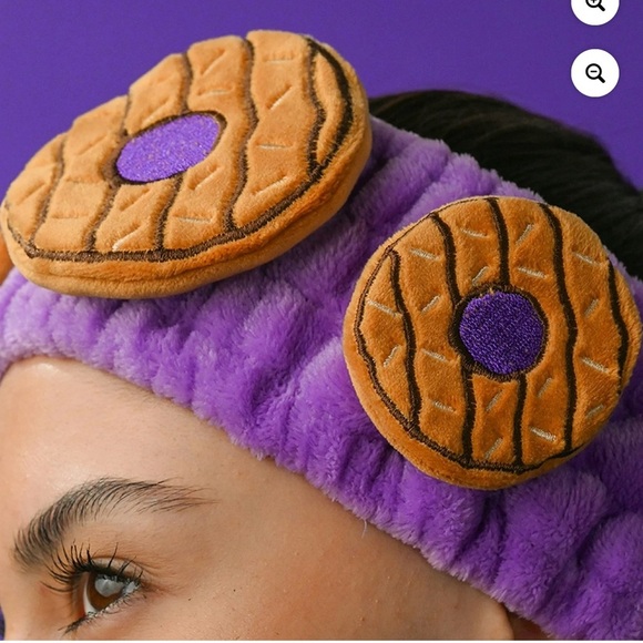 Hard Candy Girl Scouts Cookie Rally™ Extra Plushy Headband in Coconut Caramel - Picture 3 of 6